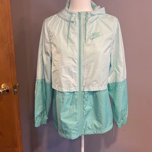 Nike windbreaker